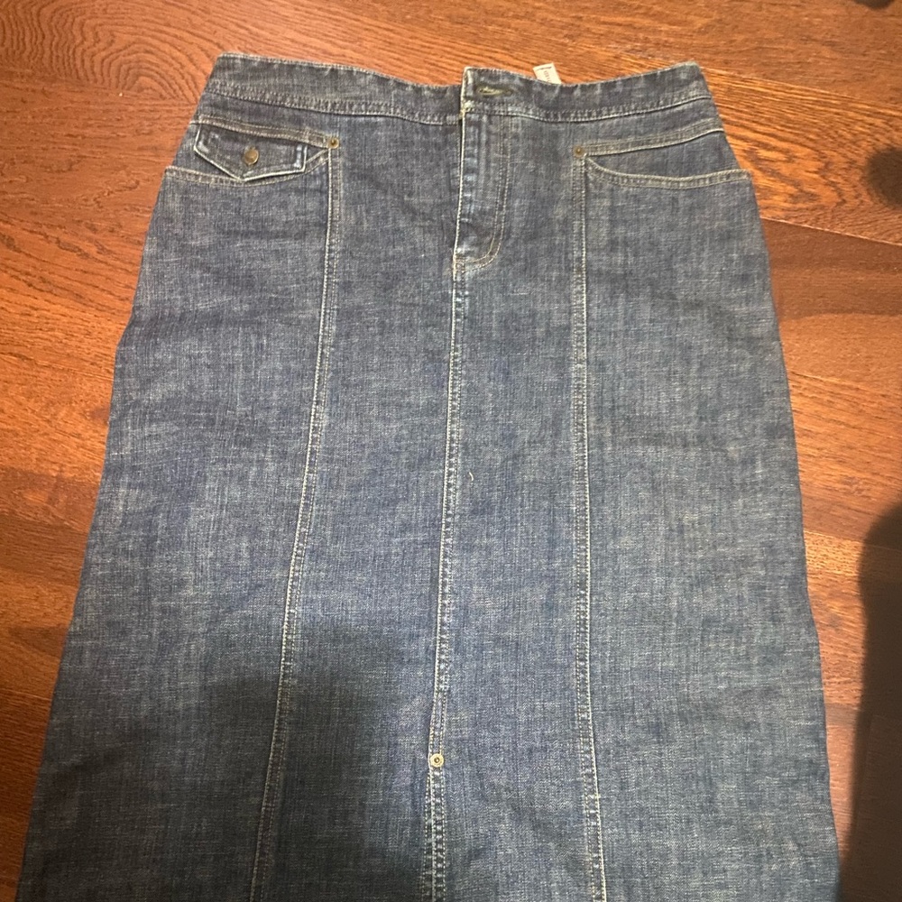 Eddie Bauer Maxi denim skirt   Pre owned.